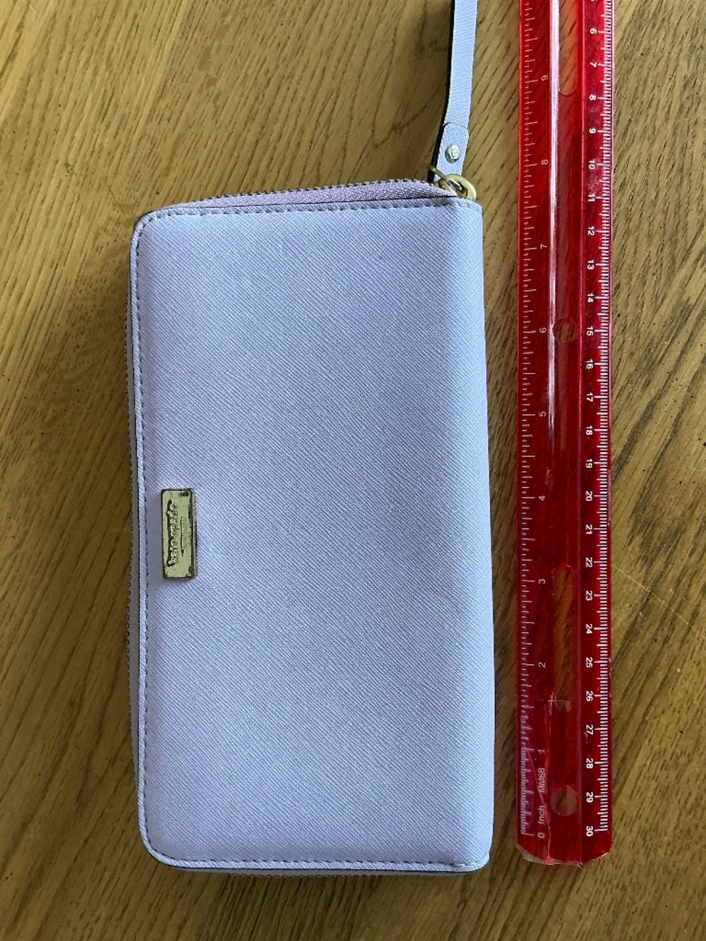 Kate Spade preowned lavender zip wallet, very good cond